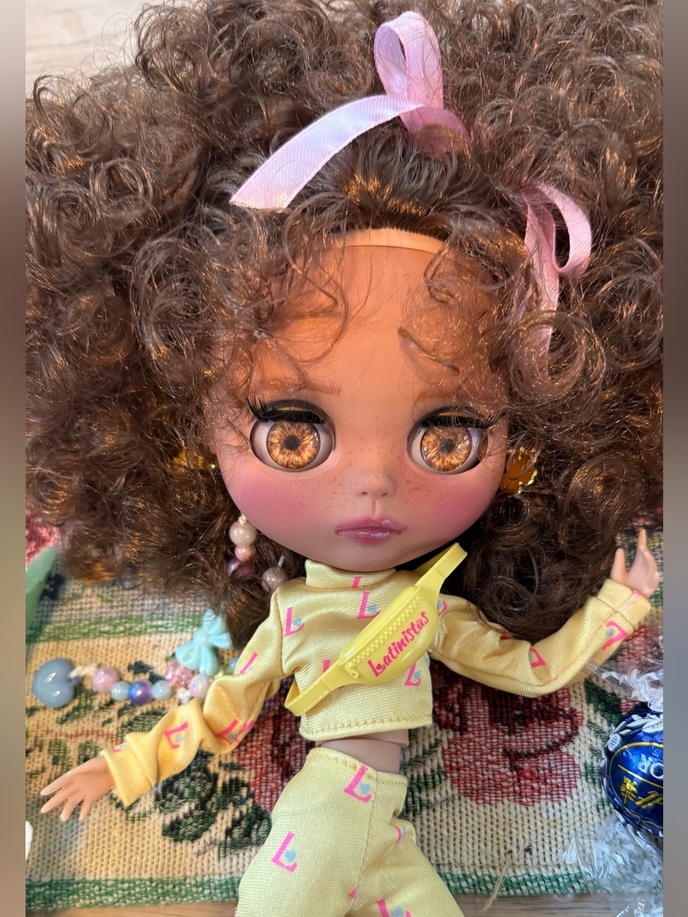 Blythe Doll by daisydhey